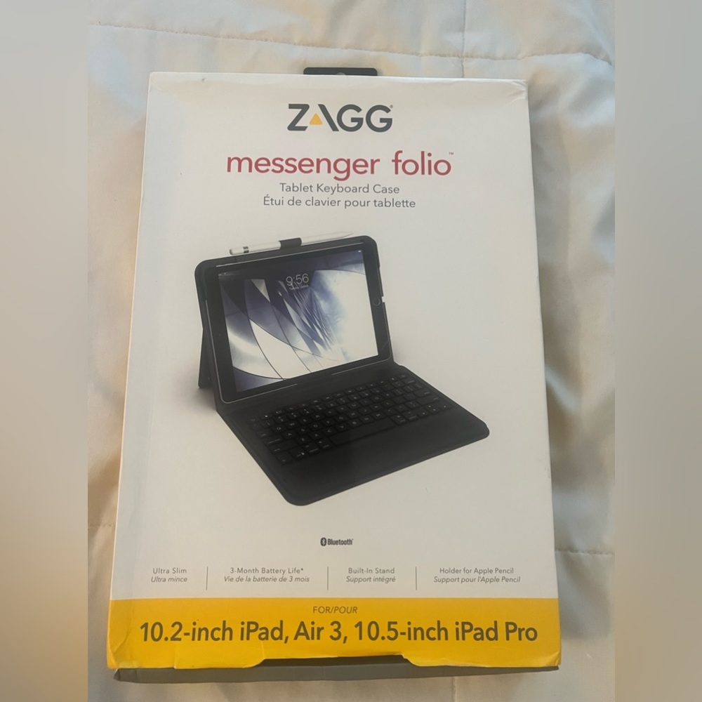 Brand new messenger folio